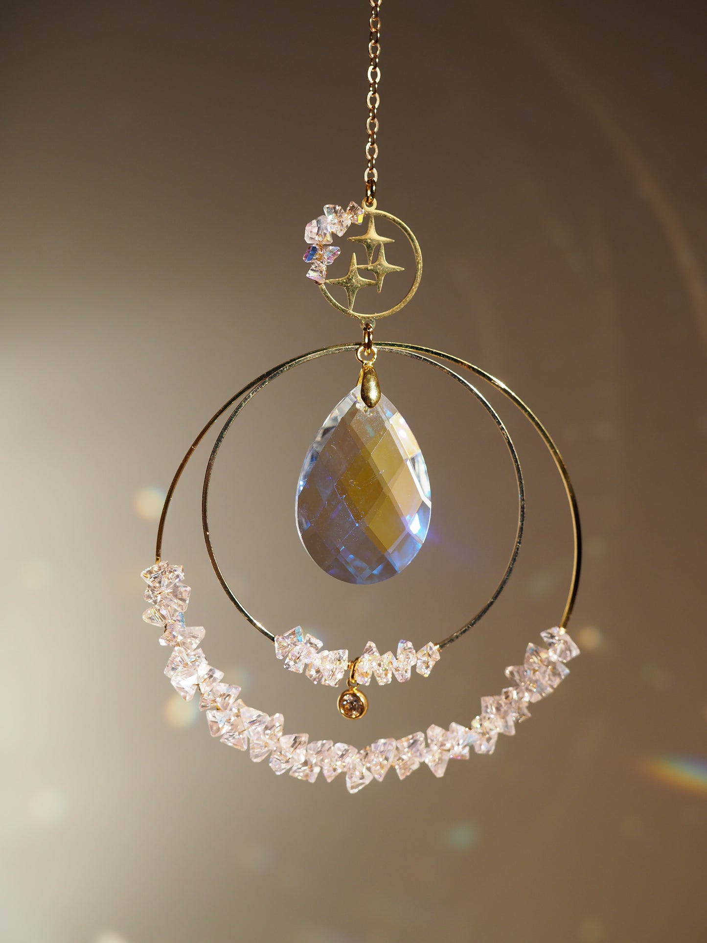 Swarovski kristályokkal felfűzött Napfogó