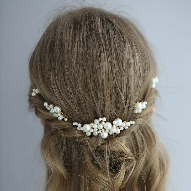 Arany gyöngyös hajdísz szett