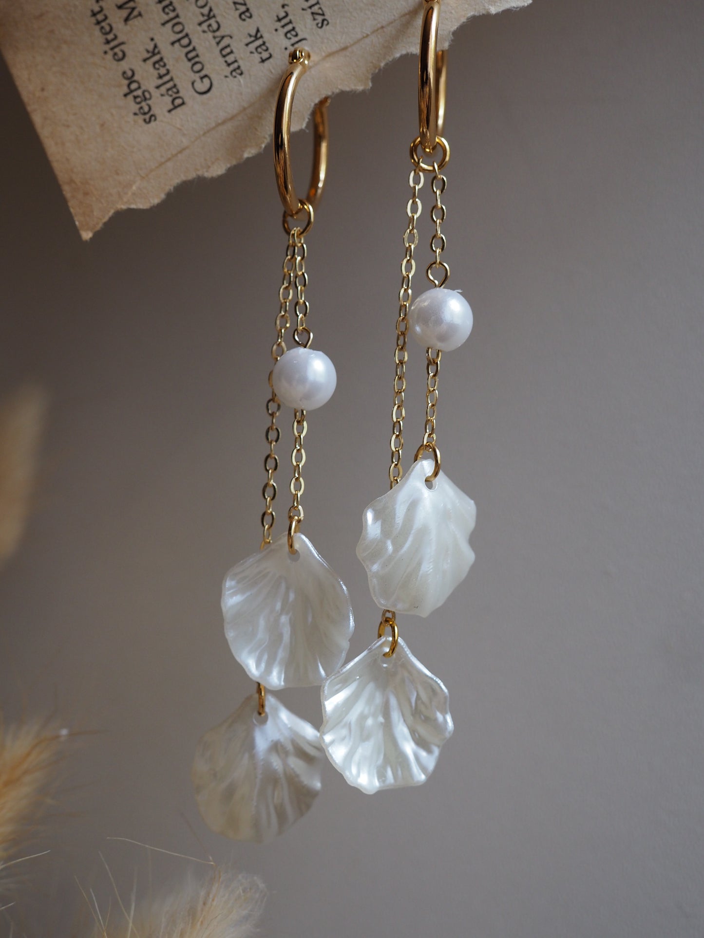 Virágszirmos Menyasszonyi lógós fülbevaló