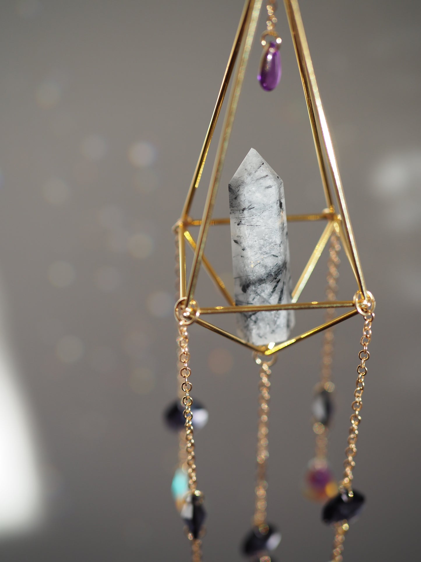 Ametiszt & lótusz napfogó prizma