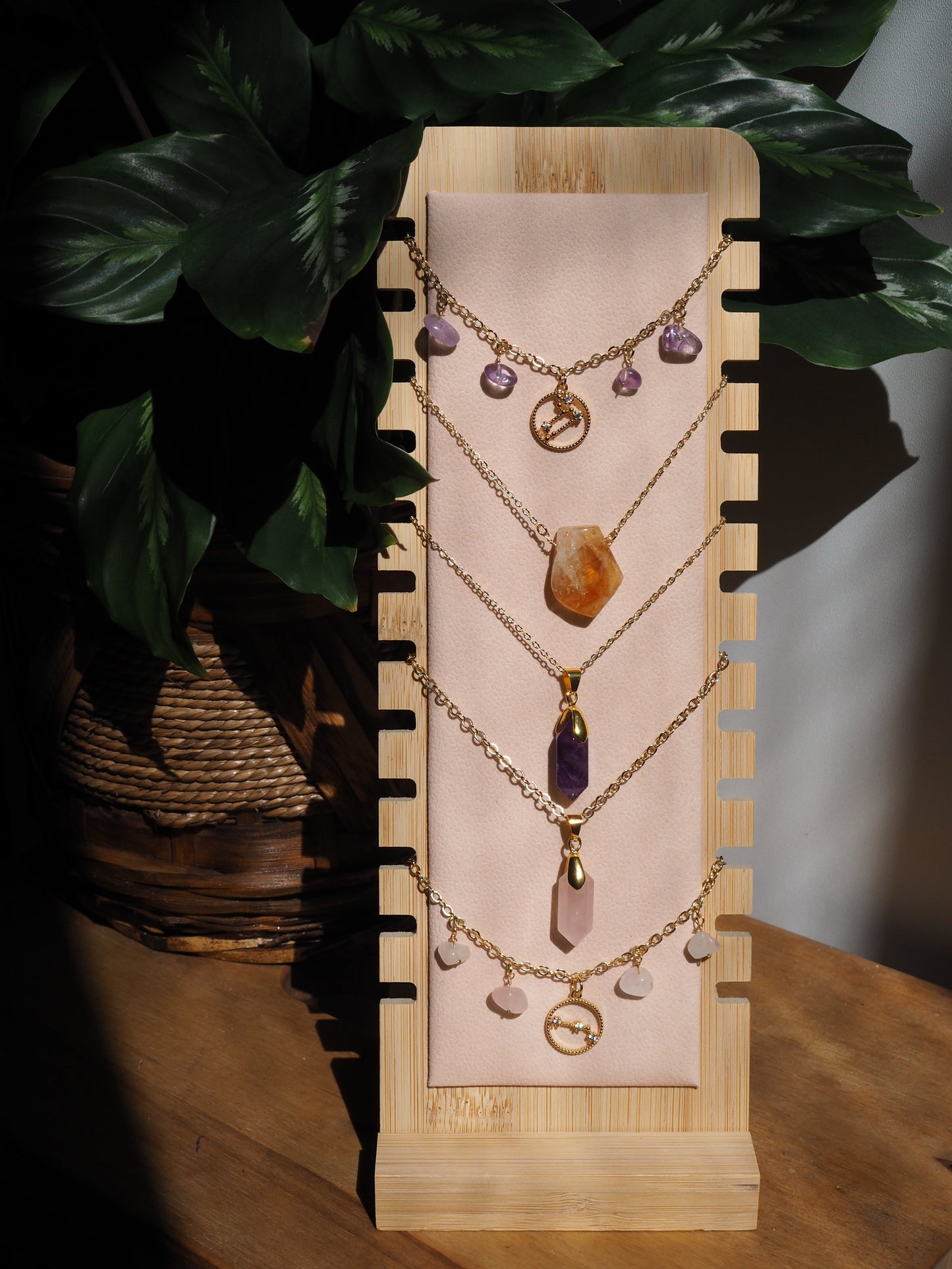 Magic - nyaklánc ásvánnyal