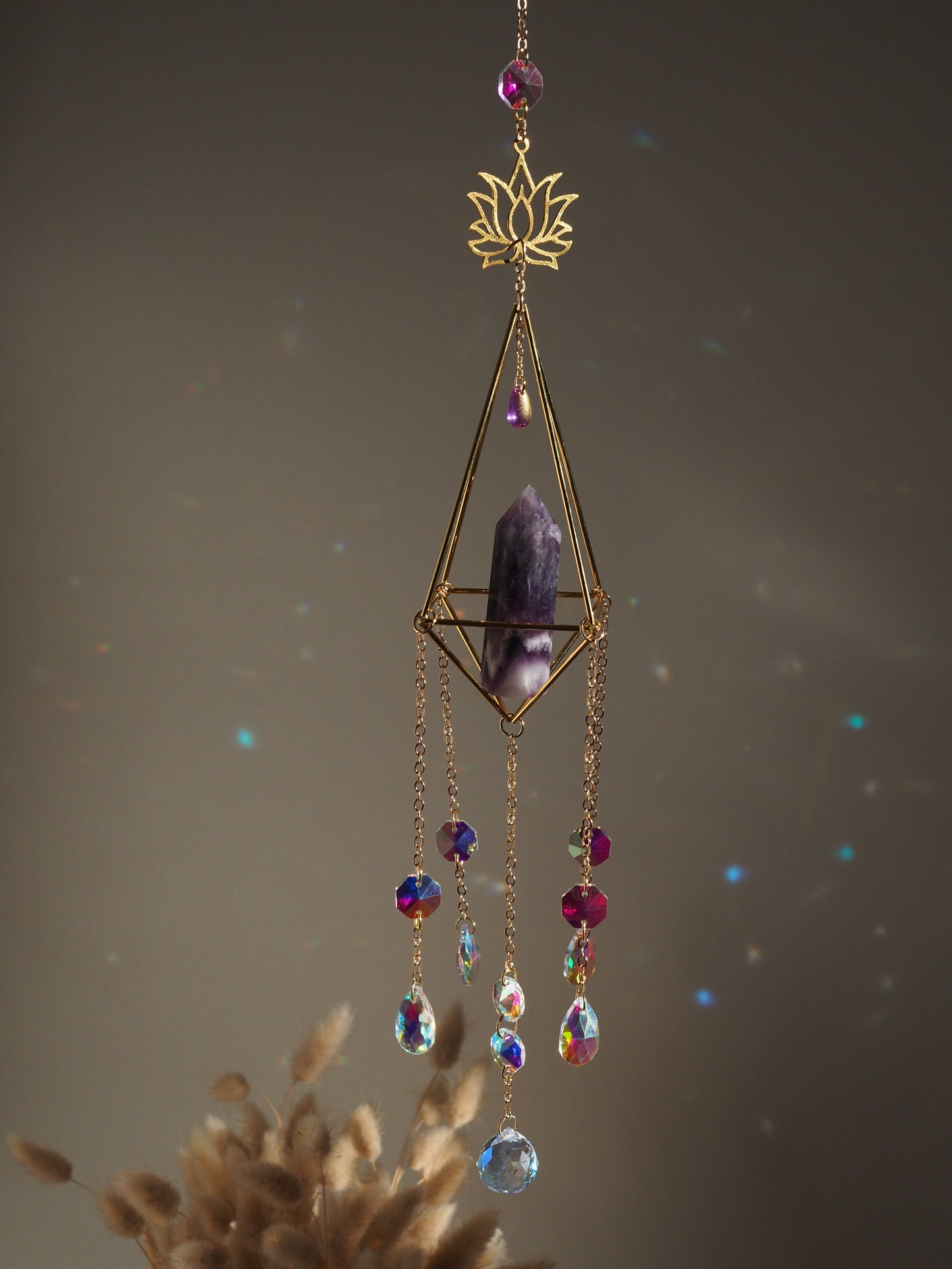 Ametiszt & lótusz napfogó prizma