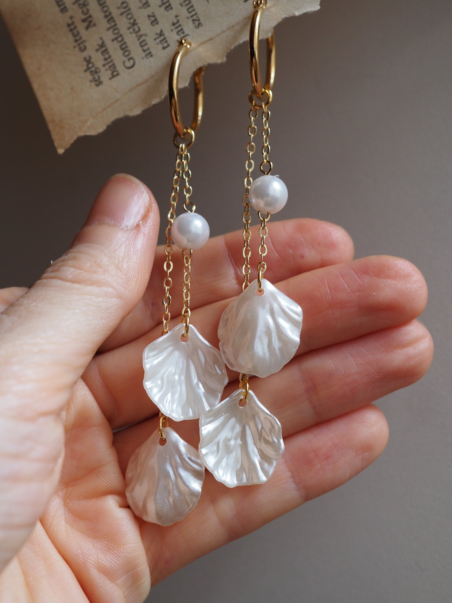 Virágszirmos Menyasszonyi lógós fülbevaló